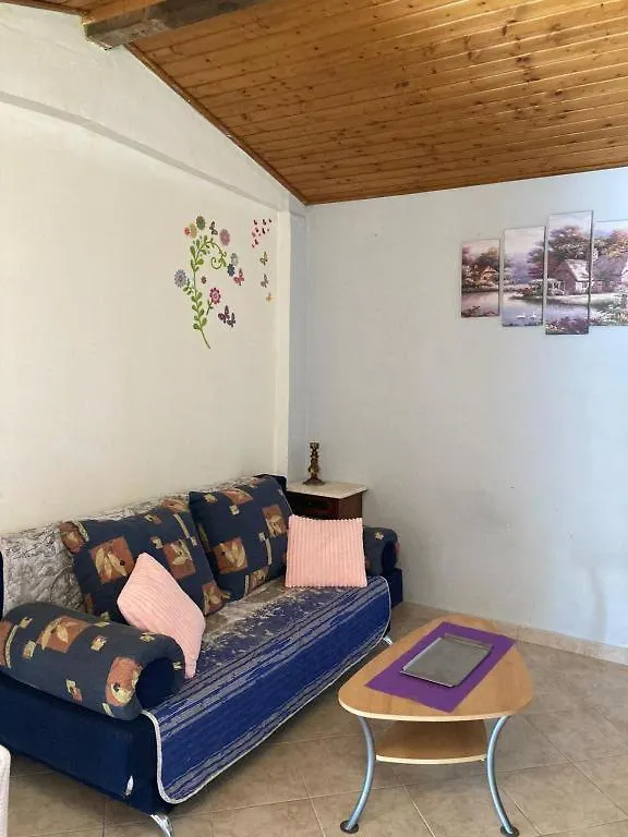 Apartmani Neda Pakoštane