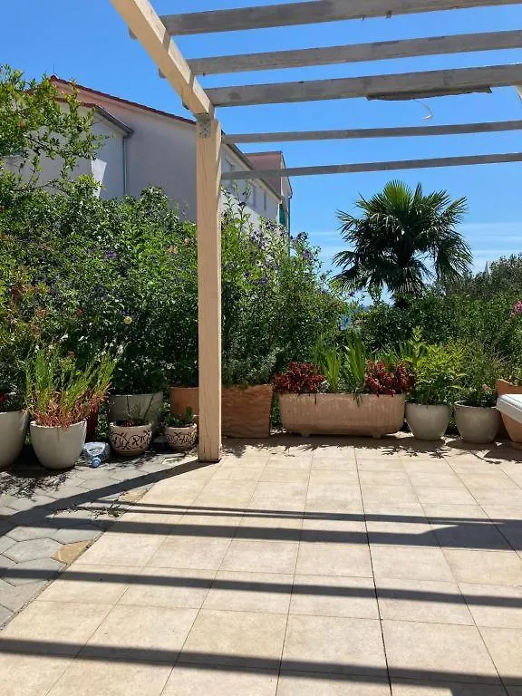 Appartamento Apartmani Neda Pakoštane