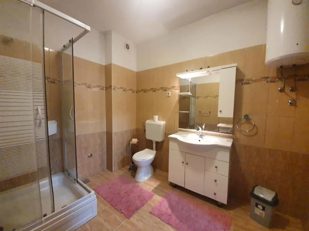 Appartamento Apartmani Neda Pakoštane